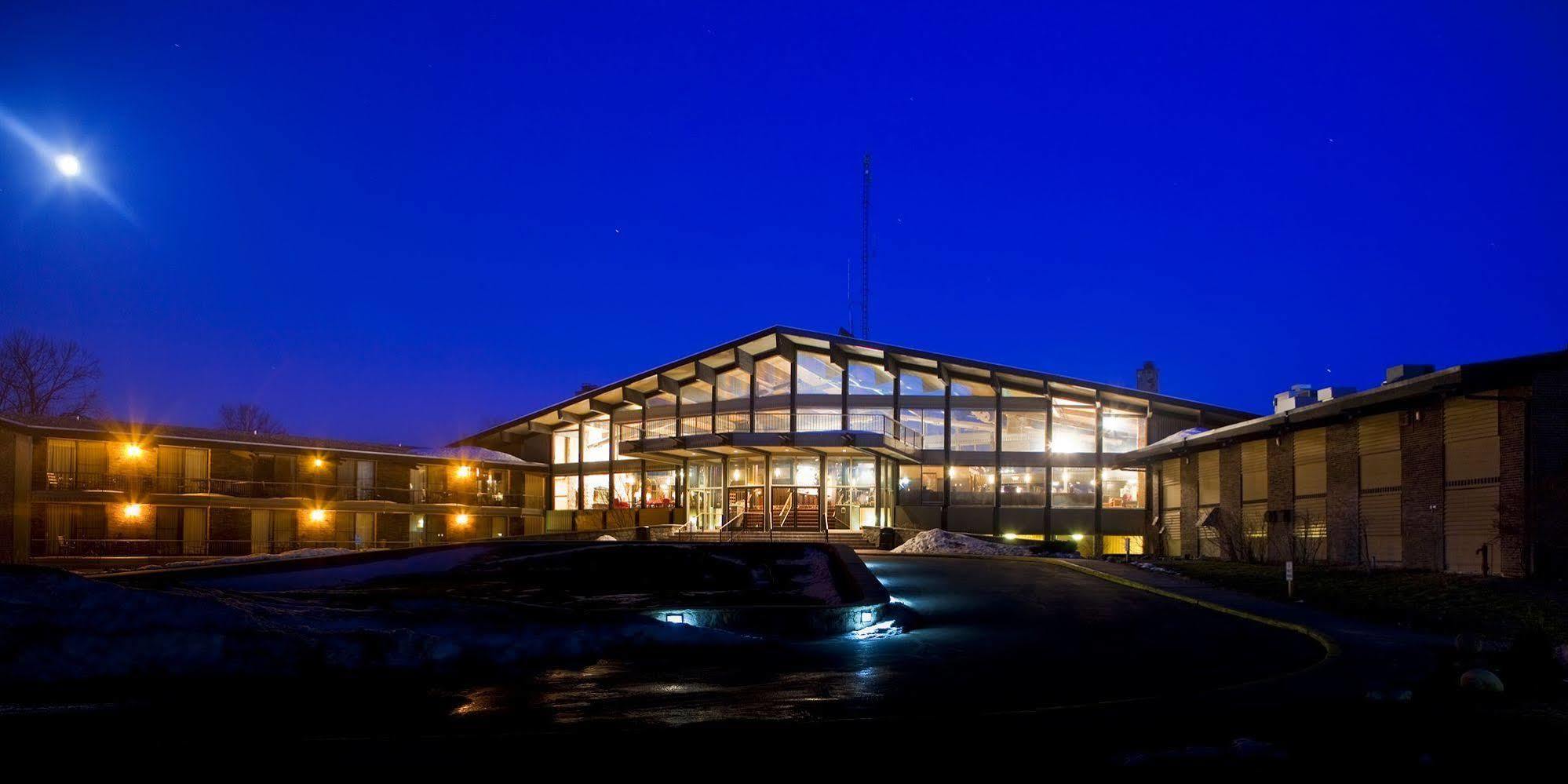 Summit Village Bellaire Luaran gambar